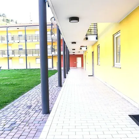 Apartment Lake & Pool *